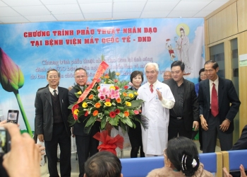 Chương trình phẫu thuật nhân đạo tại bệnh viện Mắt quốc tế – DND