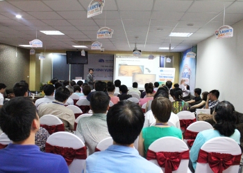 Một vài hình ảnh về buổi hội thảo tạo hình vùng Mắt – Mặt