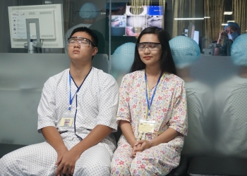 [:vi]Mối nguy hiểm khi cận thị trên 6 đi-ốp[:]