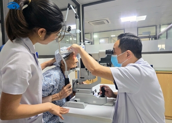 Khát vọng nhìn thấy con cháu của cụ bà 94 tuổi