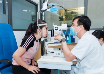 Ngứa mắt – Nguyên nhân do đâu? Cần điều trị thế nào?