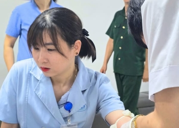 Khám sức khỏe định kỳ cho toàn bộ cán bộ nhân viên Bệnh viện Mắt Quốc tế DND Hải Dương