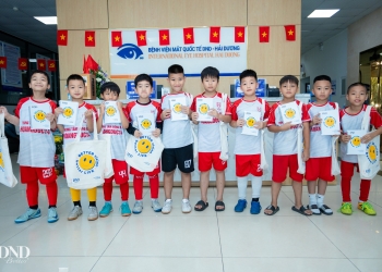 DND HẢI DƯƠNG ĐỒNG HÀNH CÙNG TRUNG TÂM BÓNG ĐÁ HOÀNG ĐỨC 14 KHÁM KHÚC XẠ MIỄN PHÍ CHO CÁC CẦU THỦ NHÍ