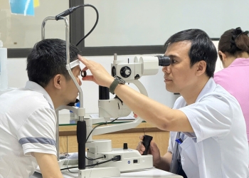 NGHỈ LỄ LÀ LÚC PHÙ HỢP ĐỂ CHĂM SÓC ĐÔI MẮT